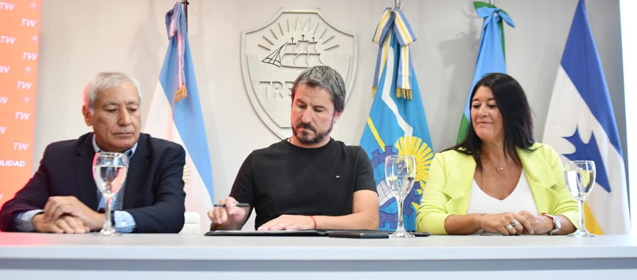 El Municipio de Trelew y el SEC firmaron convenios de cooperación y colaboración para el desarrollo de propuestas recreativas, educativas y amplitud de servicios