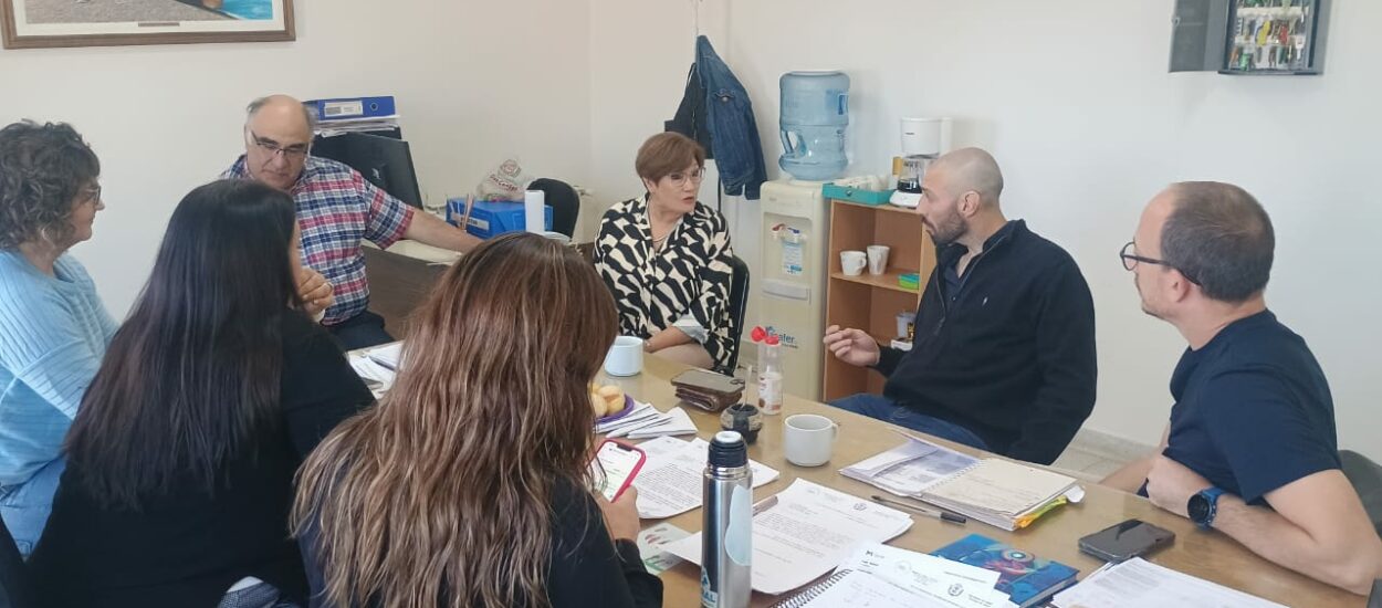 Funcionarios provinciales recorrieron instalaciones de Salud próximas a ponerse en funcionamiento en Comodoro Rivadavia