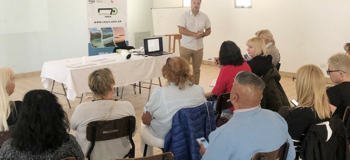 El ISSyS capacita a jubilados en alfabetización digital