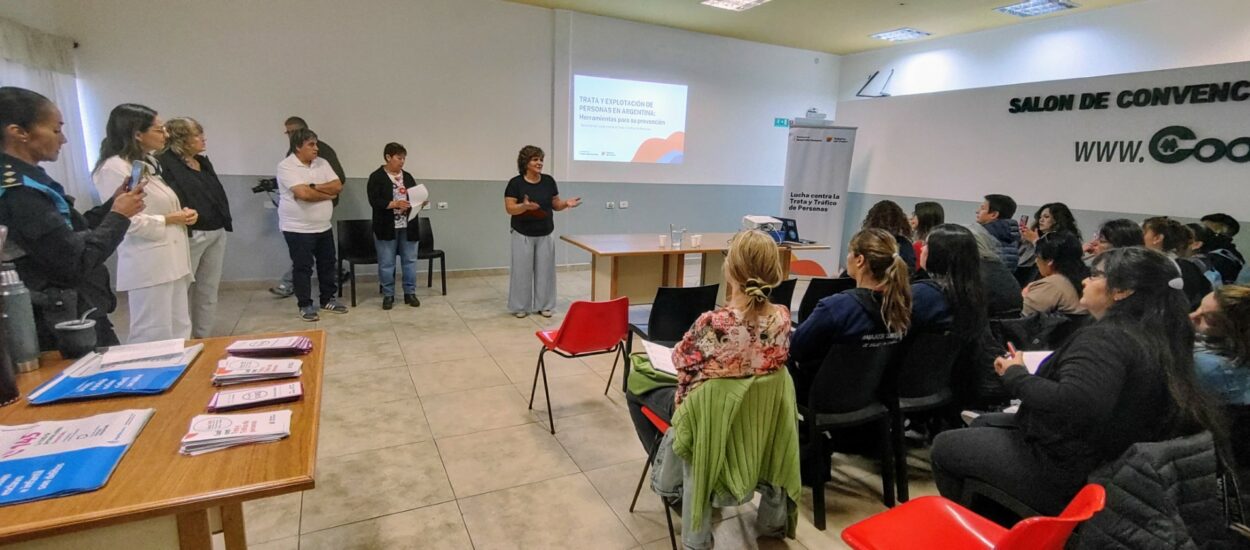 Provincia dictó en Esquel la capacitación sobre “Lucha contra la trata y el tráfico de personas: herramientas para su prevención”