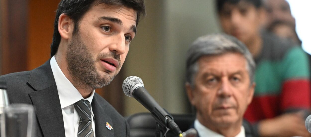 Torres: “Vamos a discutir todo lo que sea necesario en materia educativa, pero siempre con los chicos en las aulas”
