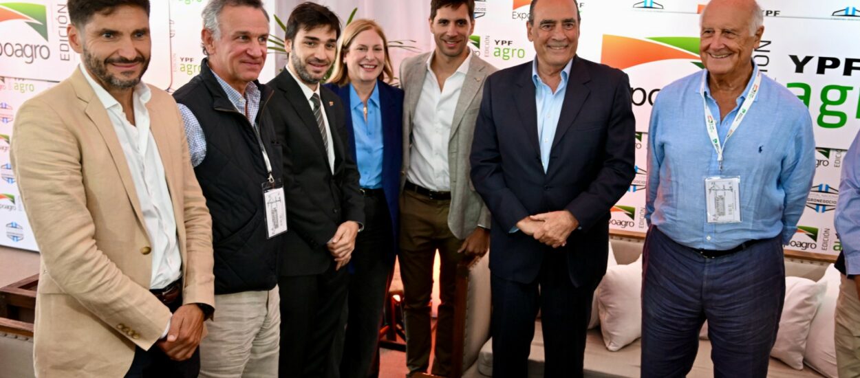 Torres disertó en la 25° Edición de Expoagro: “La educación es la base fundamental para el desarrollo y en Chubut decidimos nivelar para arriba, con conectividad y nuevas tecnologías”