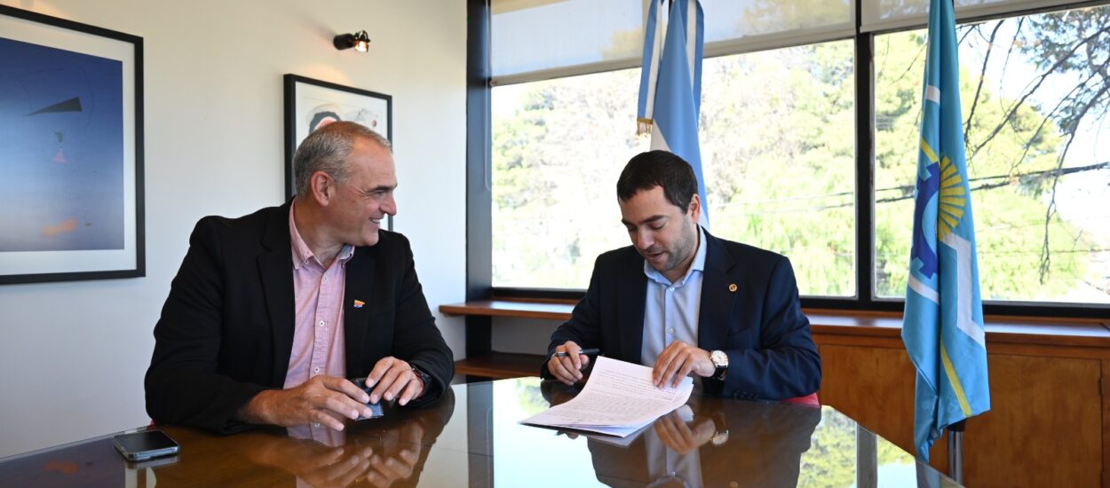 El Gobierno del Chubut y el Superior Tribunal de Justicia firmaron un acuerdo de capacitación ambiental