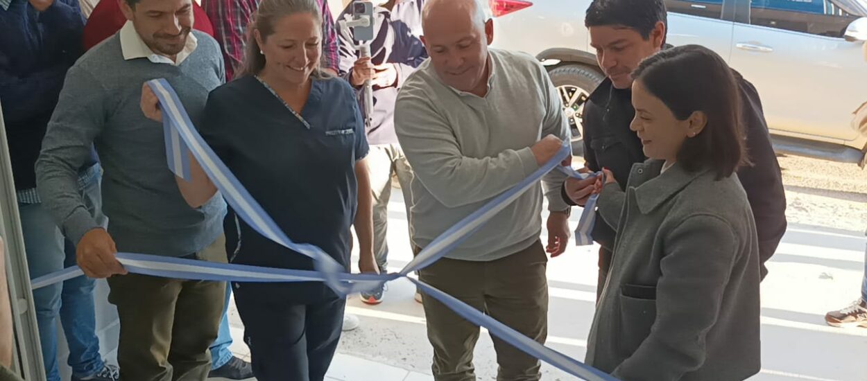 inauguración del CAPS del barrio Fontana. En carpeta un nuevo hospital zonza oeste