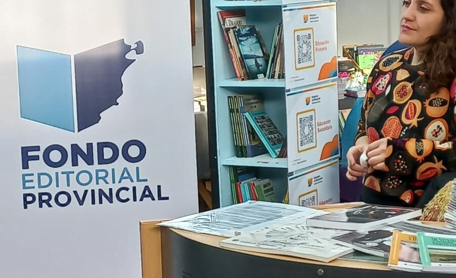 Provincia acompaña la realización de la 2° Feria del Libro de Esquel