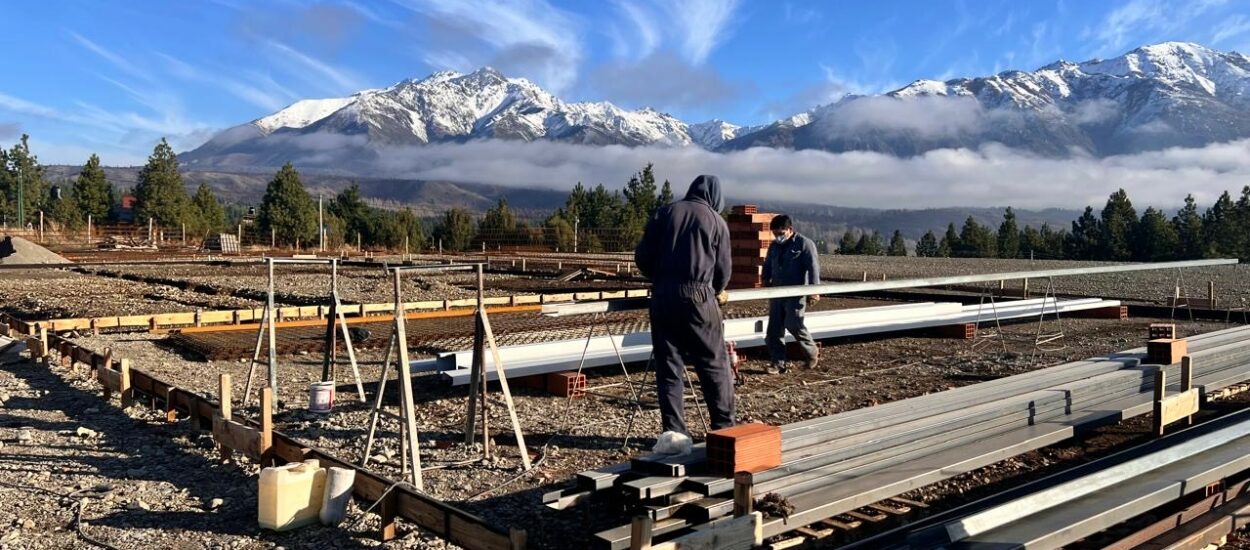 El Gobierno del Chubut avanza con asistencia técnica y territorial tras el incendio en Epuyén
