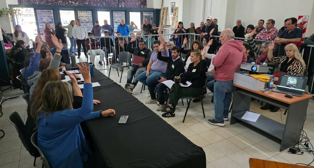El PJ busca ordenarse: internas cerradas y sanciones a los “infieles” partidarios