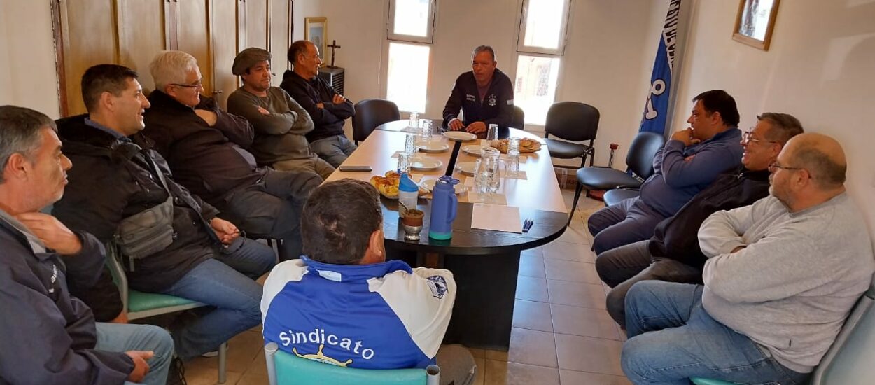 SOMU denuncia intento de rebaja salarial y convoca a movilización