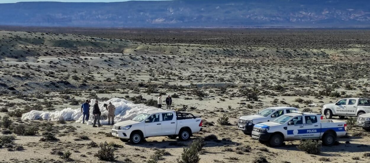 El Gobierno del Chubut encontró en El Escorial los restos que faltaban del globo de la NASA