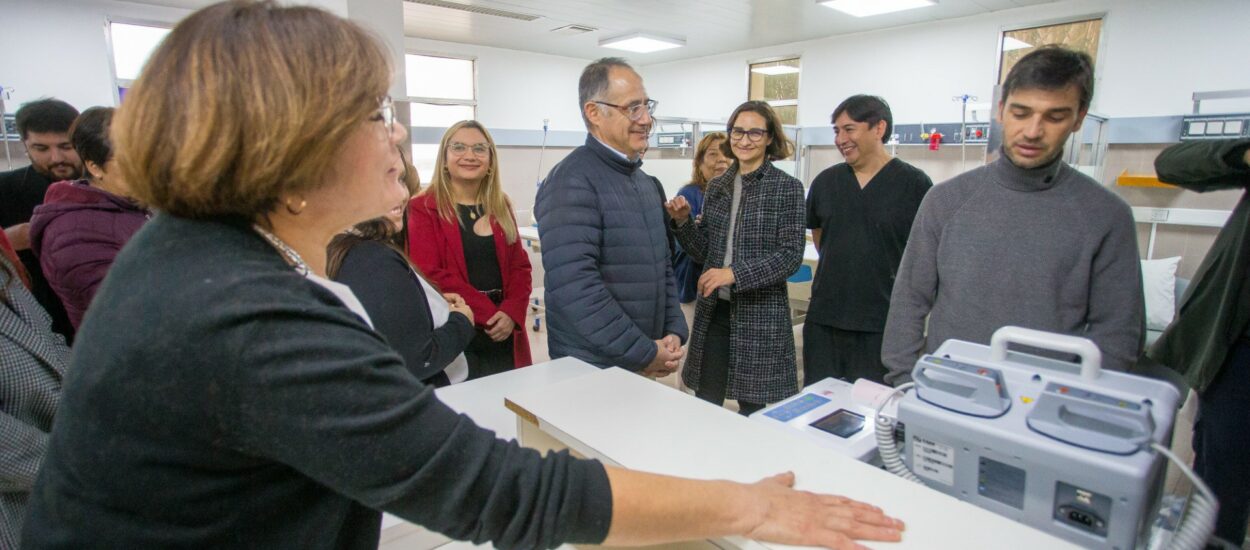 Torres recorrió hospitales de Comodoro Rivadavia y destacó la ejecución de obras necesarias para ampliar la cobertura sanitaria