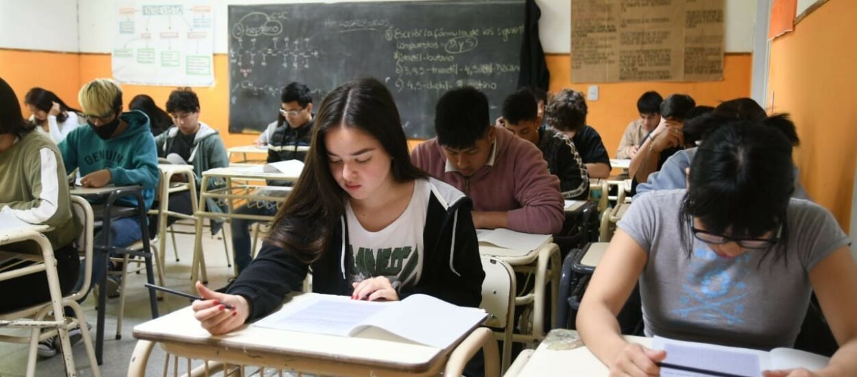 Chubut definió el calendario escolar 2025: vacaciones de invierno y fin de clases