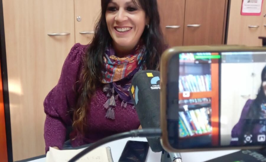 El ISFD Nº 803 y el CENPAT firmaron un acuerdo para promover la articulación entre ciencia y formación docente