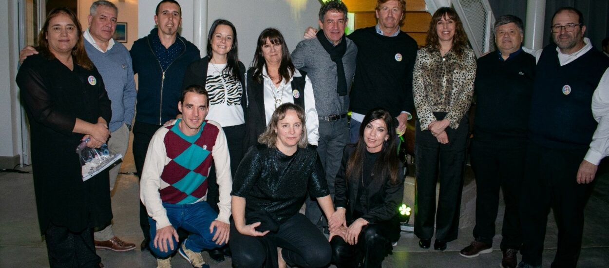 Exitosa Cena Aniversario de la Asociación Amigos del Hospital: Recaudaron 5.6 millones de pesos para equipamiento pediátrico