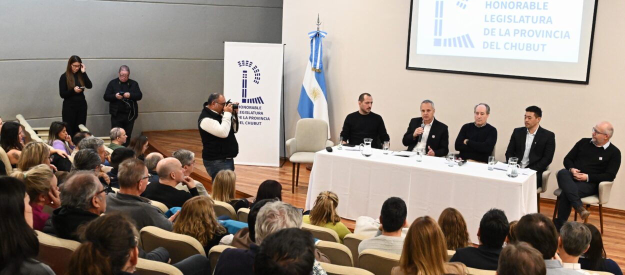 La Legislatura recibió a autoridades del INTA que dieron una charla informativa sobre la preocupante situación del organismo