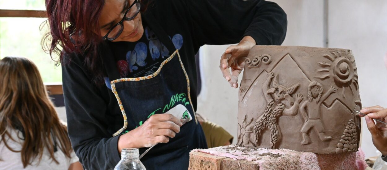 Provincia comenzó con la renovación de carnets para artesanos del Chubut