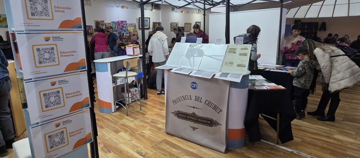 Provincia tuvo una activa participación en la Feria del Libro de Esquel