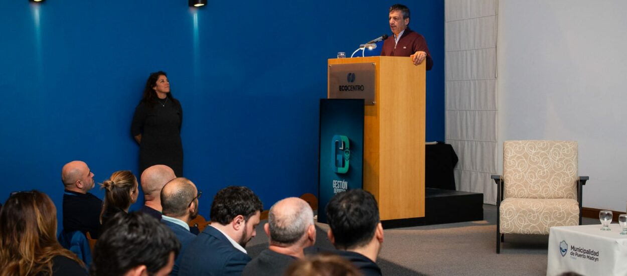 La Dirección de Deportes de Gaiman participó en la jornada “Gestión Deportiva 2025” en Puerto Madryn