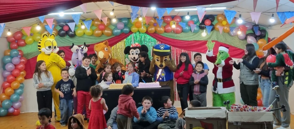 Provincia continúa recorriendo el interior con el Cine Móvil