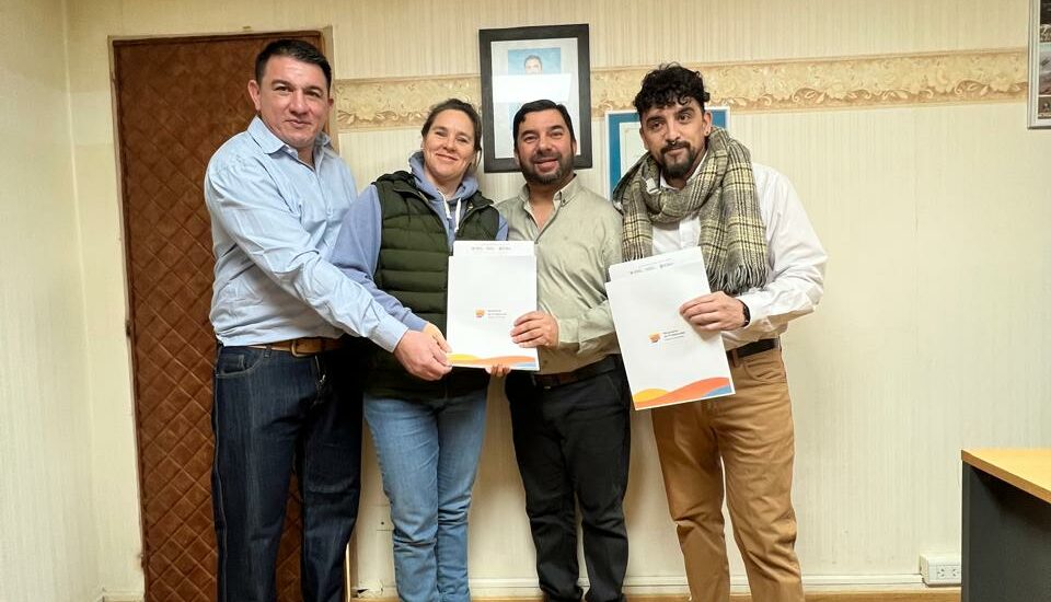 Provincia inauguró Delegación del Ministerio de Producción en Río Mayo