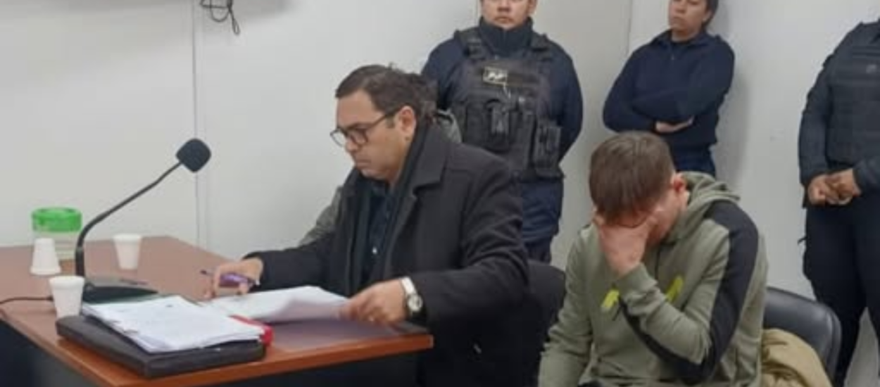 Recuperó la libertad por homicidio y fue detenido robando autos