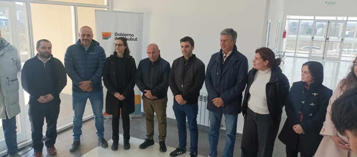 El gobernador Ignacio Torres inauguró un moderno Centro de Salud en el barrio Solana de Puerto Madryn