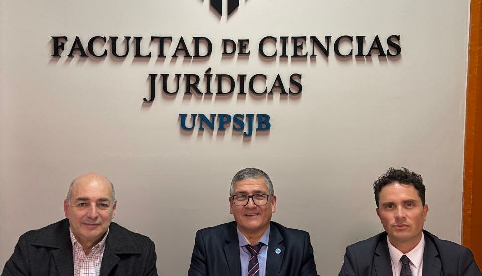 La Secretaria Electoral de Chubut y la Facultad de Ciencias Jurídicas firmaron un convenio de cooperación