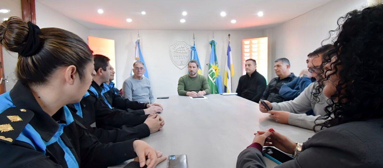 En Trelew, intensificarán controles para frenar escapes libres y ruidos molestos en espacios públicos