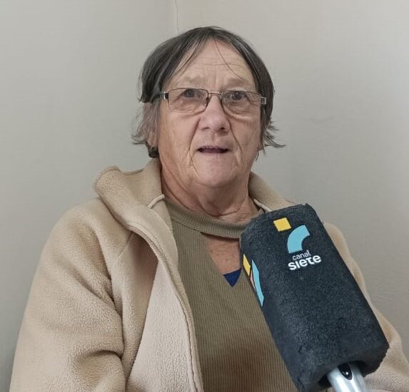 Vecinos del barrio Fontana impulsan nuevas cuadras de adoquinado con el programa municipal AdoquinAR